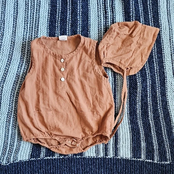 Lemon Kids Set in Warm Brown, Bonnet And Bubble Romper - Picture 1 of 10